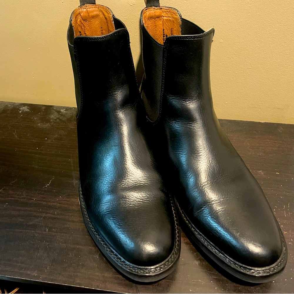 Frye Chelsea boots, black